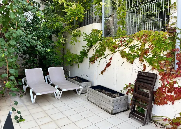 Tranquil Duplex In Sitges, Barcelona,Sea Views, Parking, Terrace